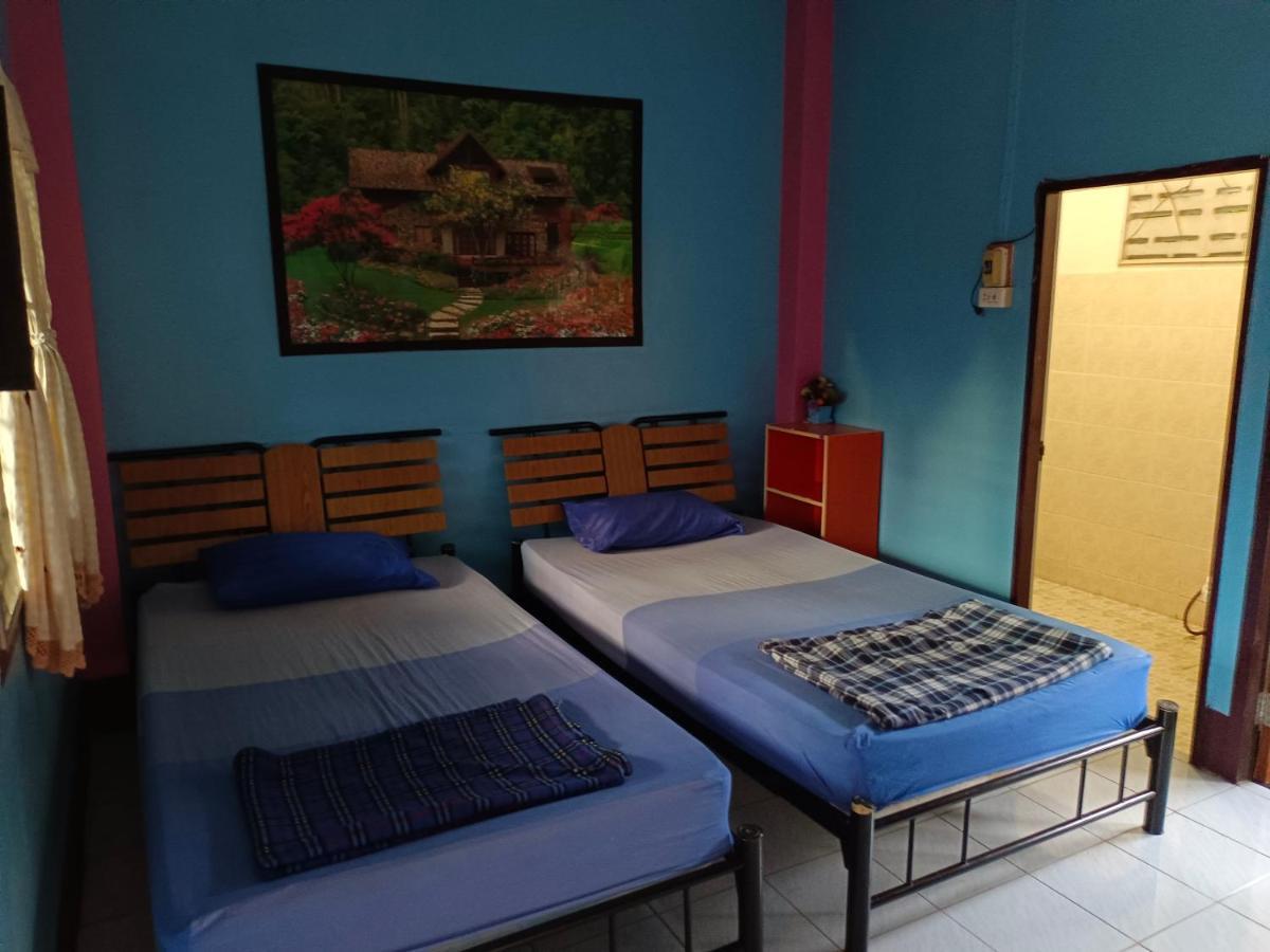 Sunny Tayai Hostel Пай Екстер'єр фото