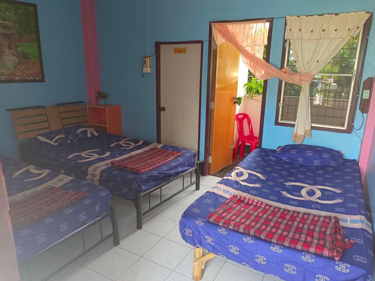Sunny Tayai Hostel Пай Екстер'єр фото