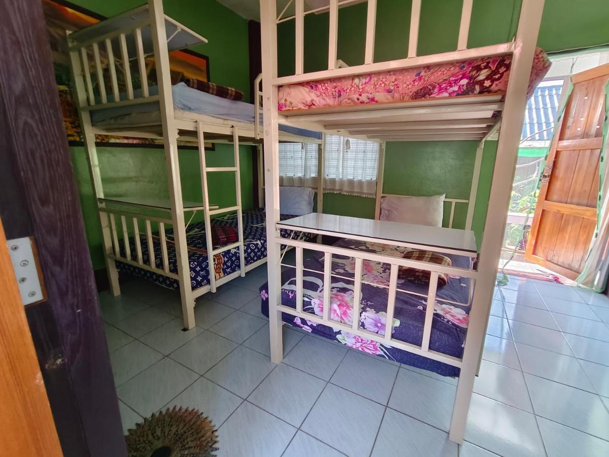 Sunny Tayai Hostel Пай Екстер'єр фото