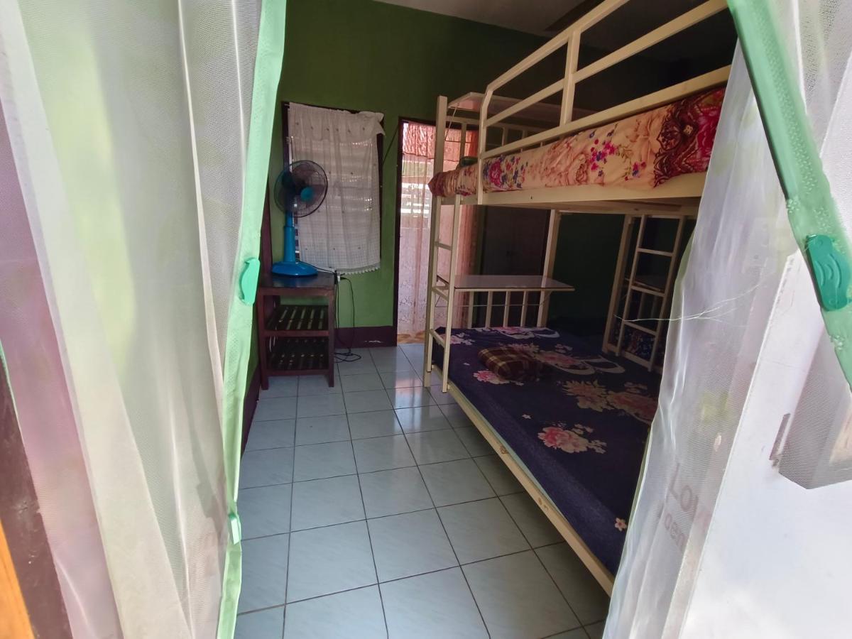 Sunny Tayai Hostel Пай Екстер'єр фото