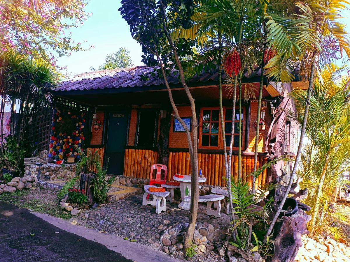 Sunny Tayai Hostel Пай Екстер'єр фото