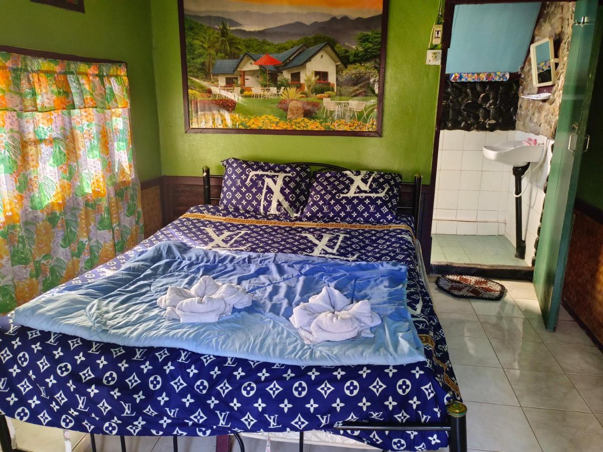 Sunny Tayai Hostel Пай Екстер'єр фото